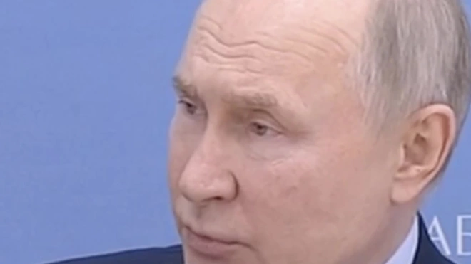 Путин считает несправедливым критиковать Минфин за финансирование системы ЖКХ