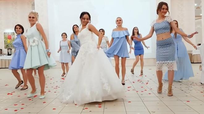 В России прогнозируют "свадебный бум" летом
