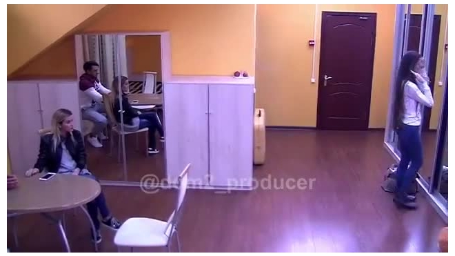 Дом-2, свежее видео: Ксения Бородина довела Ольгу Рапунцель до слез 