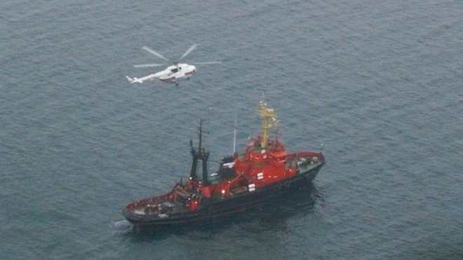 15 российских моряков эвакуировали с тонущего в Японском море сухогруза