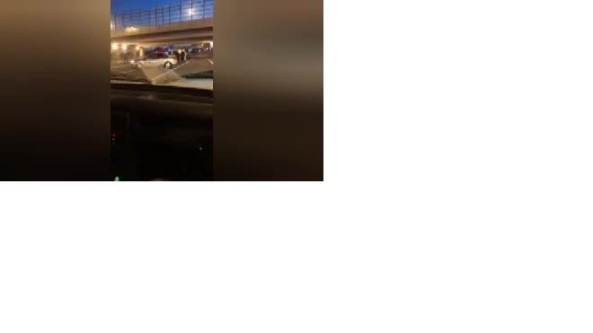 Автомобиль влетел в забор на Выборгском шоссе