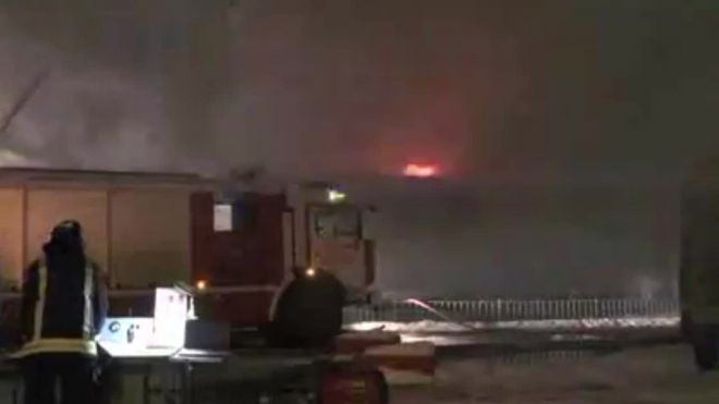 МЧС: В Петербурге горел торговый центр на Орджоникидзе