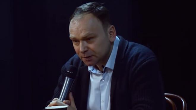 Политолога Федора Крашенинникова задержали за неуважение к власти
