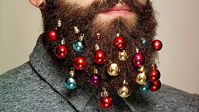 Новогодние украшения для бороды стали новым модным трендом