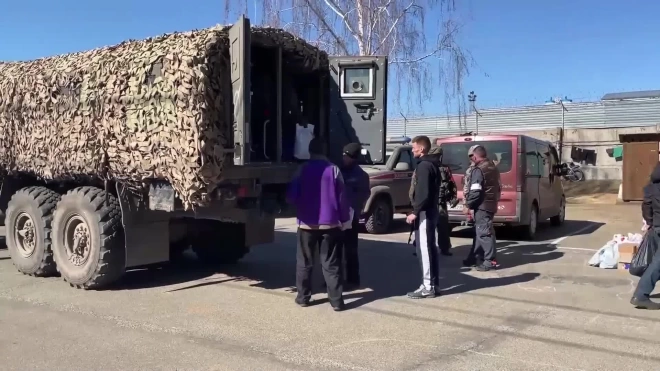 Российские военные доставили гуманитарную помощь в Чернигов