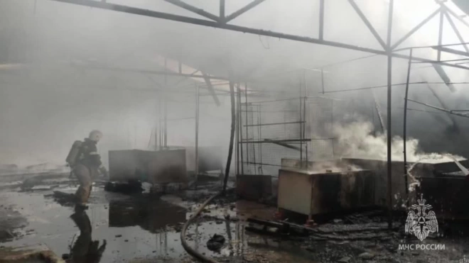 В Кабардино-Балкарии потушили пожар на рынке
