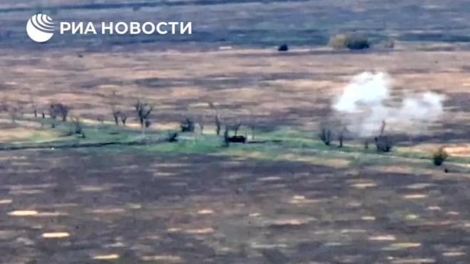 Артиллеристы показали видео уничтожения украинской БМП из пушки "Рапира"