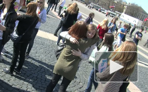 Free hugs - Обниму даром! Free hugs - Обниму даром!