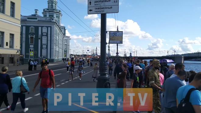 Путин поблагодарил Шойгу за организацию парада ко Дню ВМФ в Петербурге