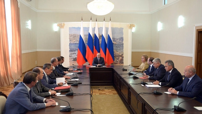 Путин: Киеву нужна была диверсия в Крыму, чтобы не выполнять минские соглашения
