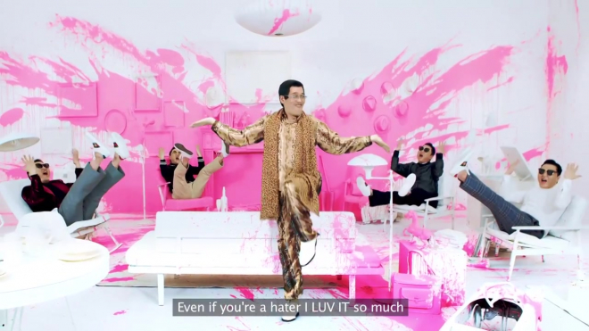 Автор хита Pen-Pineapple-Apple-Pen снялся в сумасшедшем клипе PSY