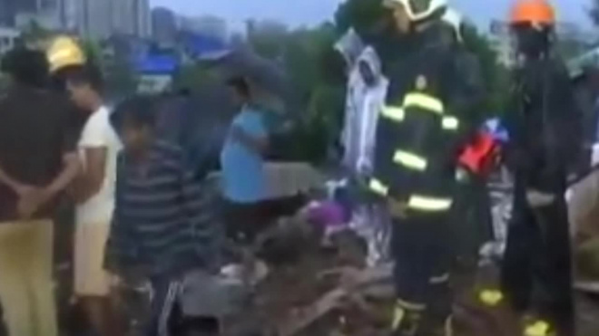 Мумбаи: Из-за сильных ливней погибли 16 человек