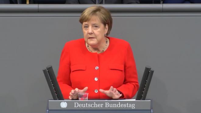 Меркель назвала тему председательства Германии в Совете ЕС