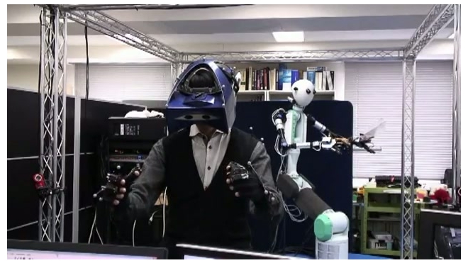 Новый японский человекоподобный робот управляется как в фильме "Аватар"