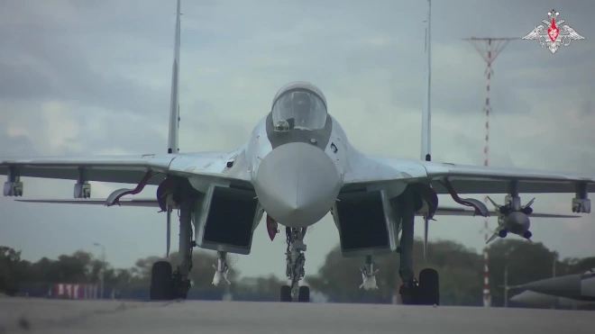 Минобороны показало кадры боевой работы самолетов Су-35С и Су-30СМ 