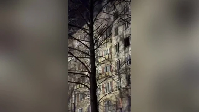 В Московском районе из горящего дома эвакуировали 22 человека. Есть пострадавшие