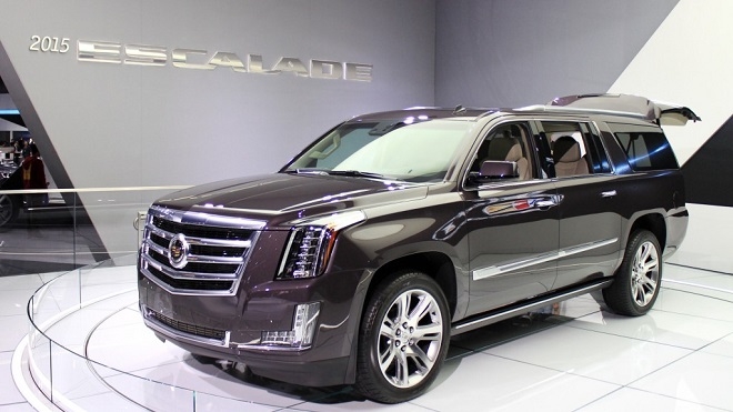 Новый Cadillac Escalade будет стоить от 4,34 млн рублей 