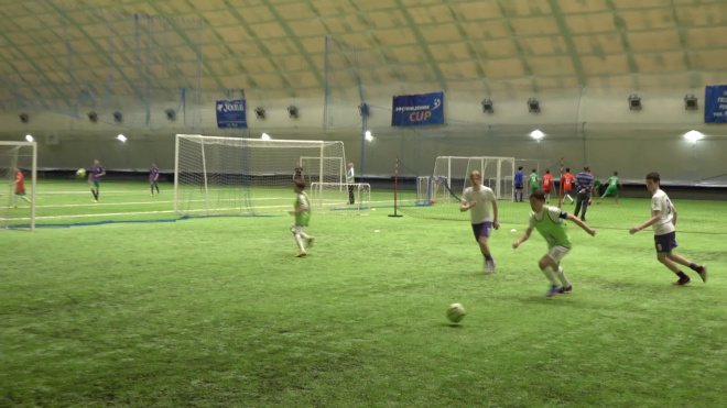 В Петербурге проходит всероссийский турнир по футболу для детей-сирот