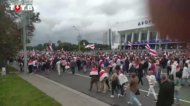 Силовики задержали в Минске около 20 протестующих 