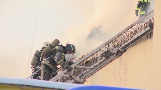 Пожар на Якорной улице тушили по повышенному номеру сложности