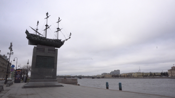 Итоги сезона и подготовка к зиме: в Петербурге завершается навигация судов