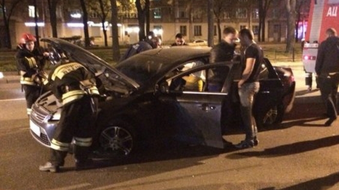 На улице Типанова ночью пьяный водитель устроил серьезное ДТП