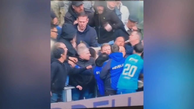 Нидерландский футболист обратился в полицию после нападения фанатов