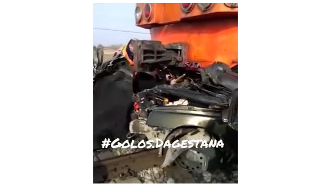 Леденящее кровь видео последствий аварии на жд переезде в Дагестане появилось в сети