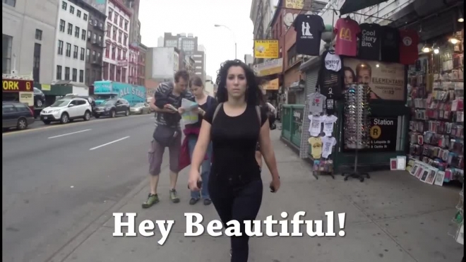 За 10 часов к женщине в Нью-Йорке пристали 108 мужчин, опубликовано видео домогательств