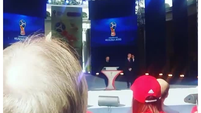 Путин поприветствовал волонтеров ЧМ-2018 на красочной церемонии в Москве