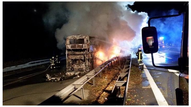 О вкусах не спорят: сгорел автобус болельщиков "Баварии"