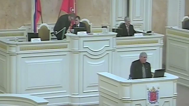Депутат Анденко нашел источник педофилии и проституции в Петербурге