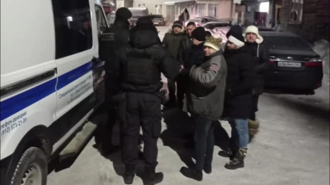 В Петербурге и Ленобласти полицейские проверили места проживания цыган