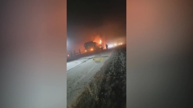 Под Новосибирском водитель заживо сгорел в грузовике после ДТП