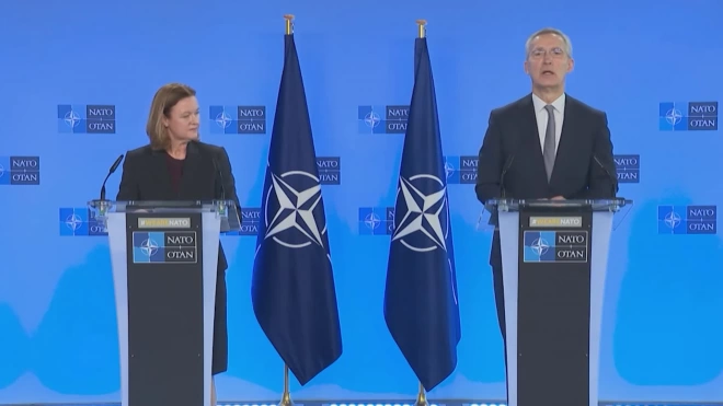 Столтенберг объяснил увеличение присутствия НАТО у границ России