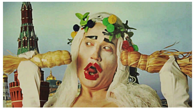 Почему художник Мамышев-Монро любил переодеваться в женщин?