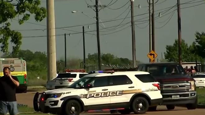 При стрельбе в Техасе погиб один человек