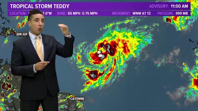 Шторм "Тэдди" в Атлантическом океане усилился до урагана