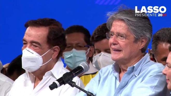 Консерватор Гильермо Лассо побеждает на выборах президента Эквадора