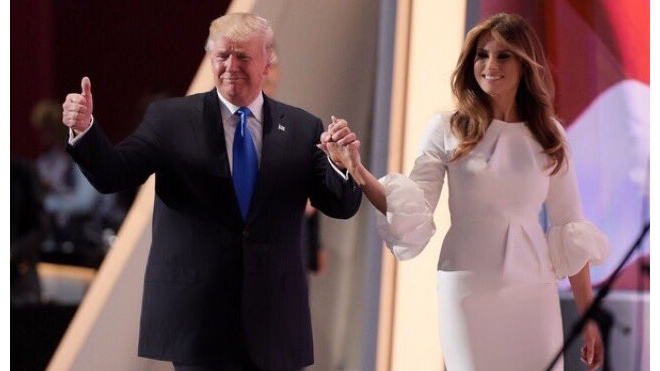 Скандальные фото прелестей жены Трампа возбудили США