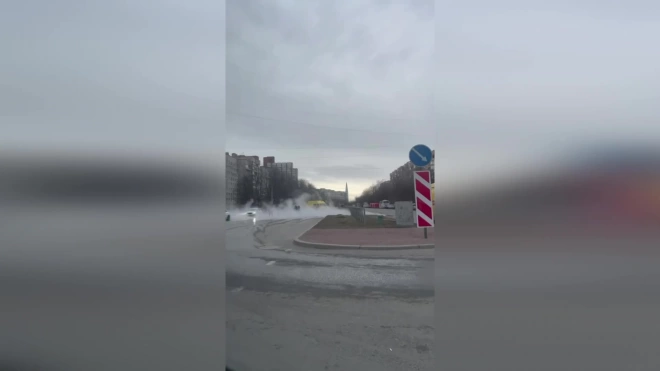 В Василеостровском районе произошла вторая коммунальная авария за день