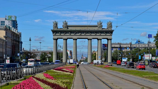 На Московском проспекте начинается ремонт, водители ждут серьезные пробки 