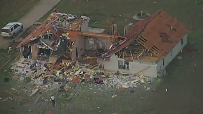  Торнадо, обрушившийся на Техас, оставил за собой ужасные следы разрушений