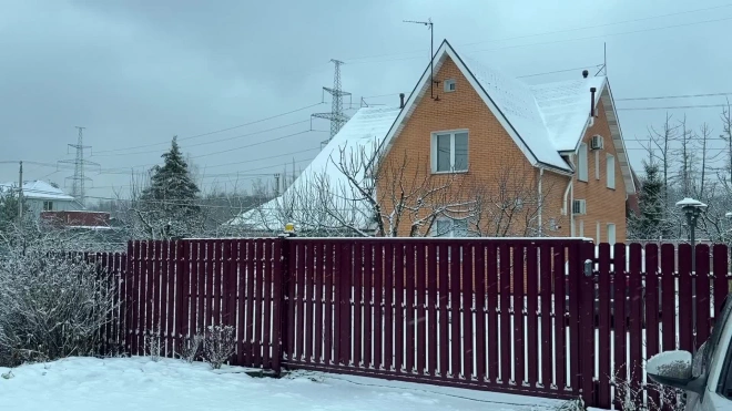 В Заневском городском поселении вручили участки многодетным семьям и семьям участников СВО