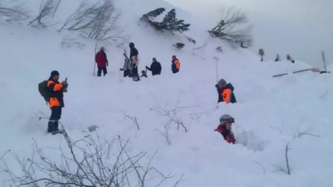 В Хабаровском крае при сходе лавины погибло 2 человека