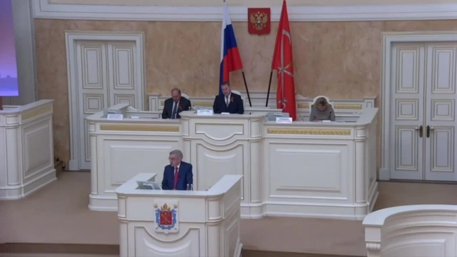 Шишлову отключали микрофон во время речи о спецоперации в ЗакСе Петербурга