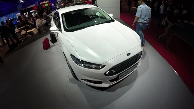 "Парижский автосалон 2014": первые впечатления от Ford Mondeo Hybrid