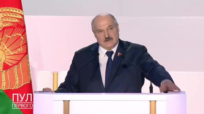 Лукашенко назвал условие ухода из власти