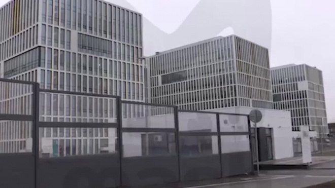Видео: В Москве начала работу первая больница для больных коронавирусом и с подозрением на него