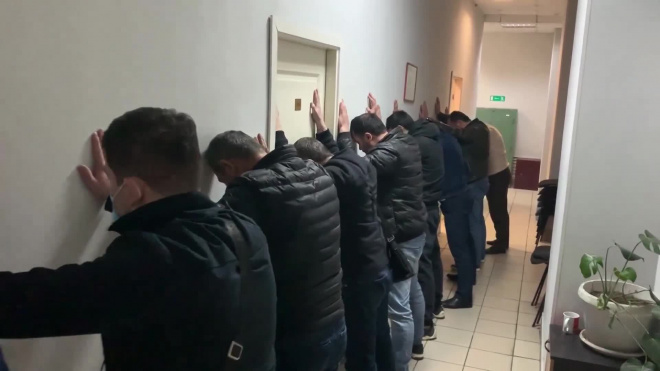 Участников массовой драки в кафе на проспекте Художников доставили в полицию
